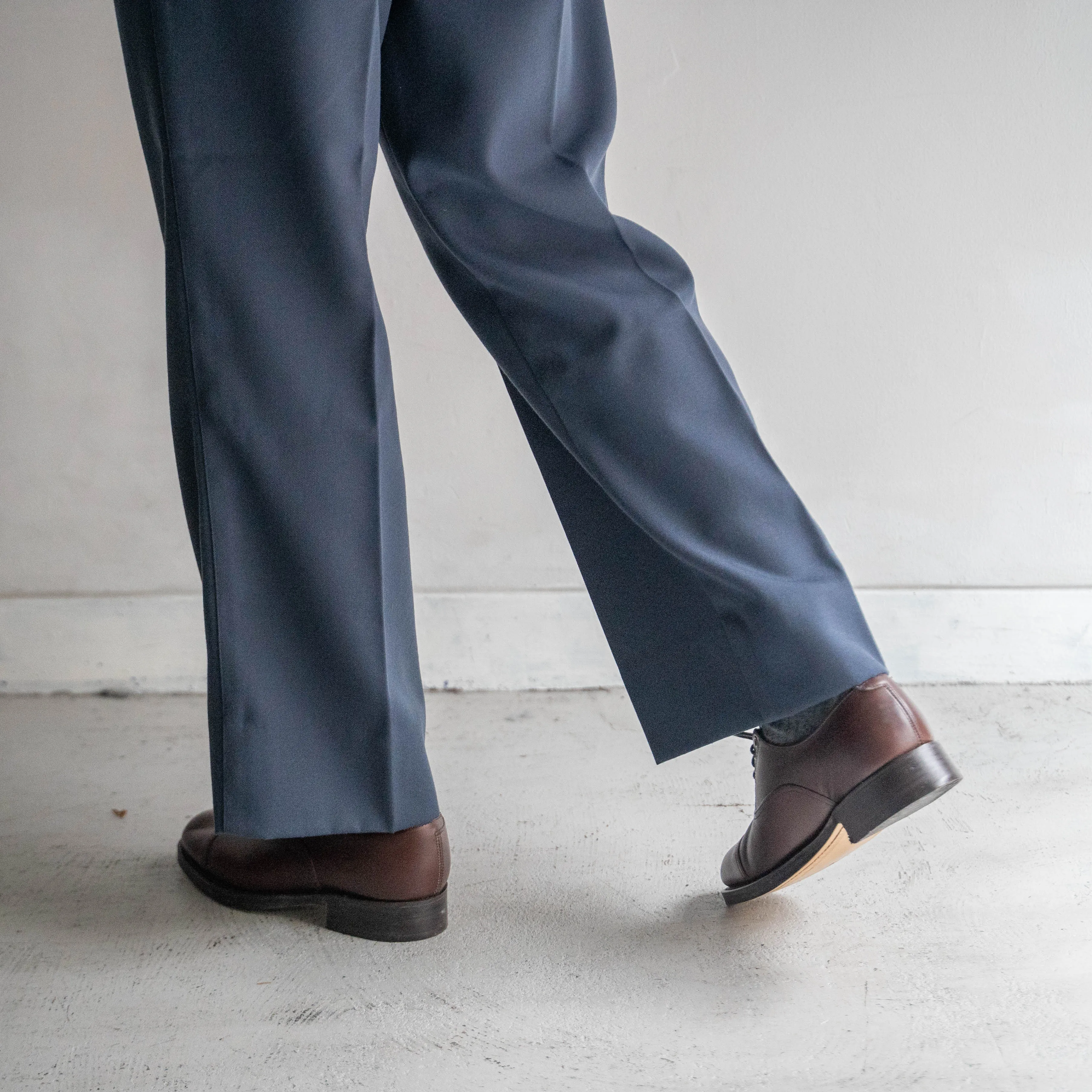 1990s British military brown color leather shoes 'dead stock'