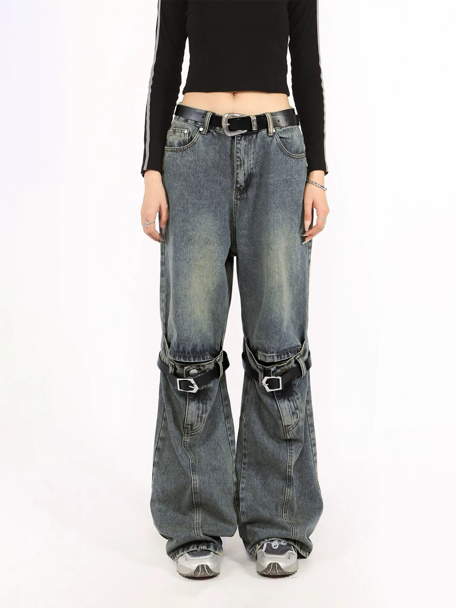 Button Belted Knee-Cutout Straight Faded Jeans