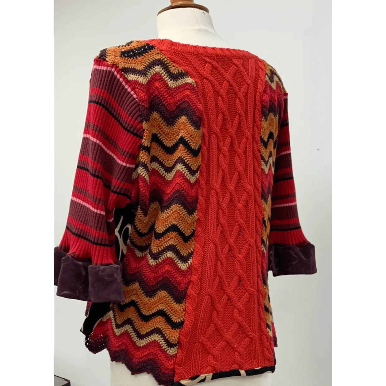 Crochet knit scoop neck red pullover in cottons. One size