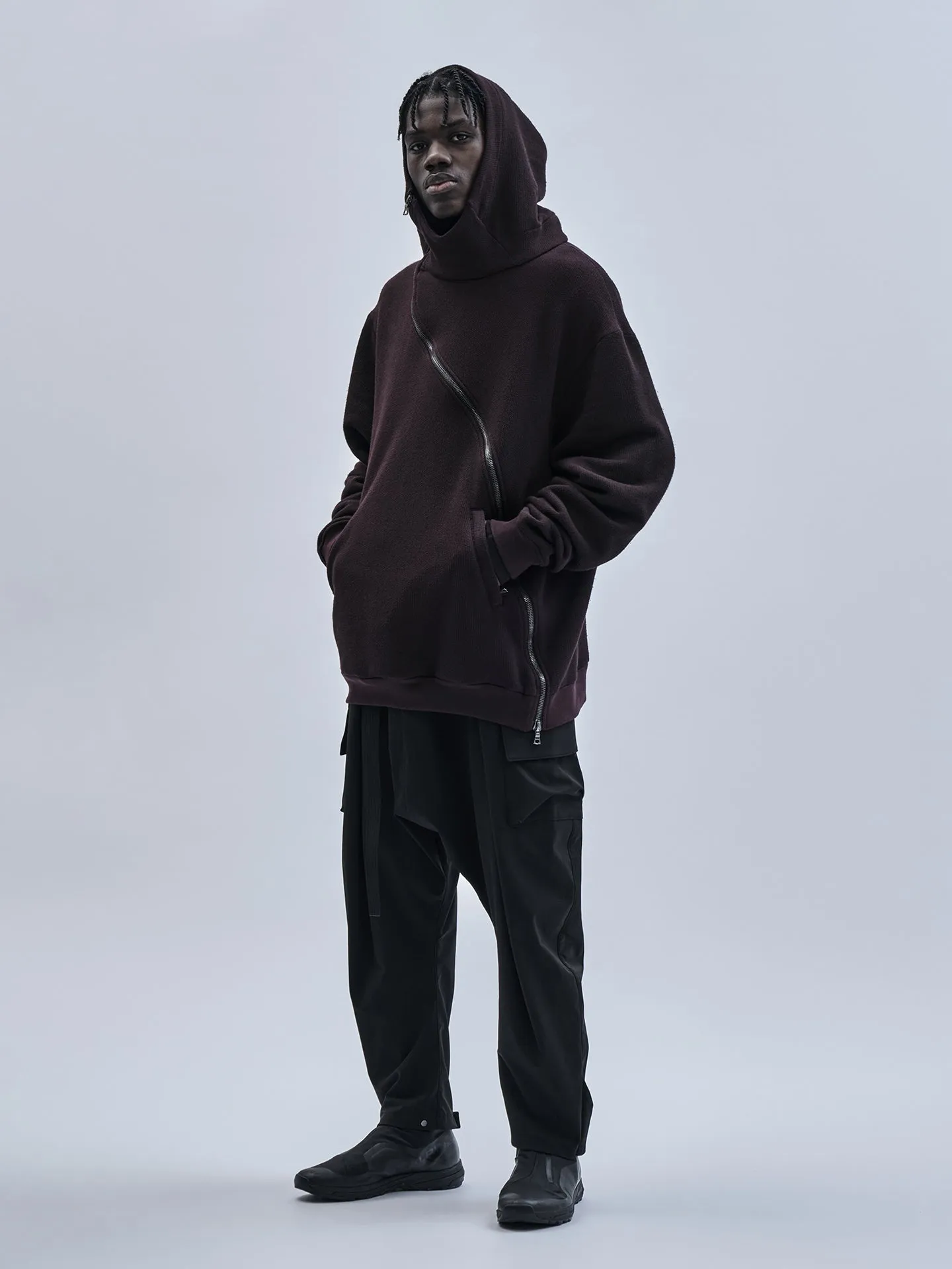 gurutze hoodie cold dyed burgundy