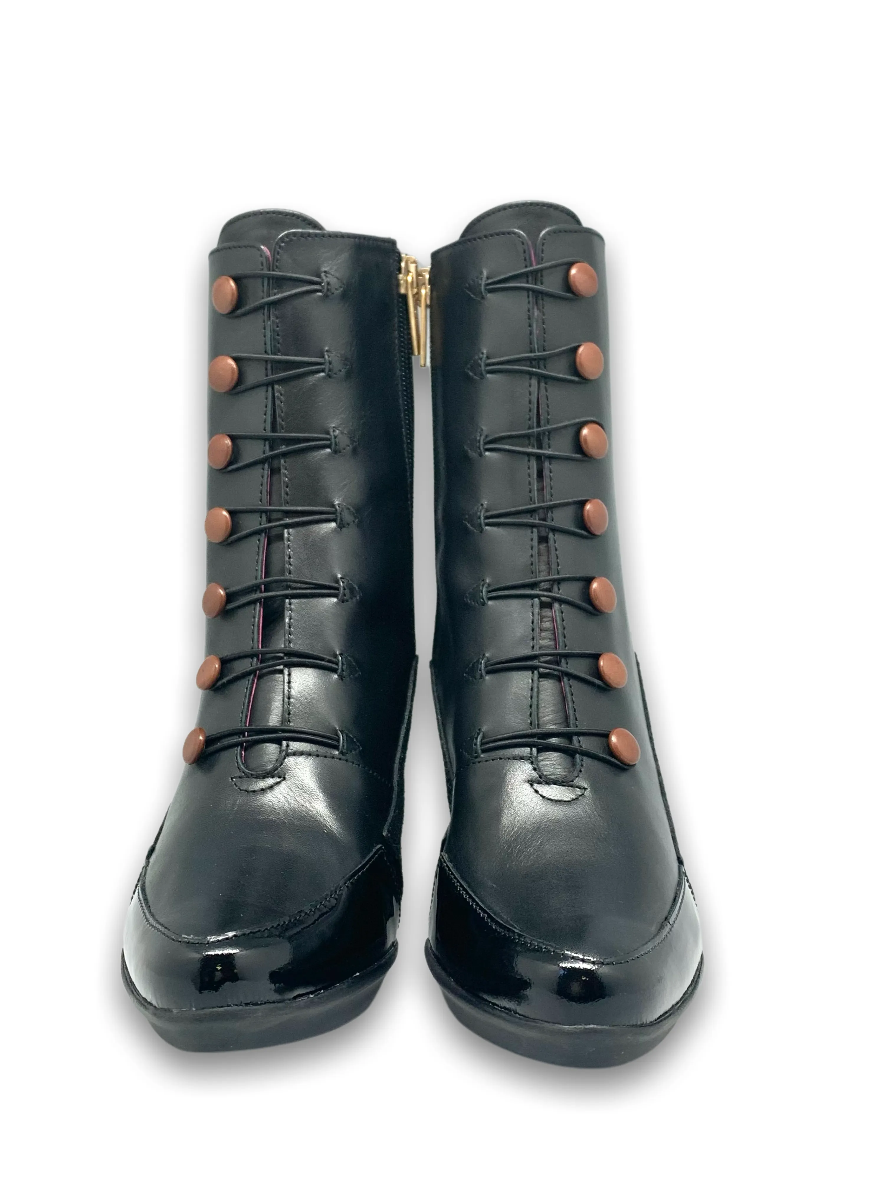 St Lucia - Black with Brown buttons boot