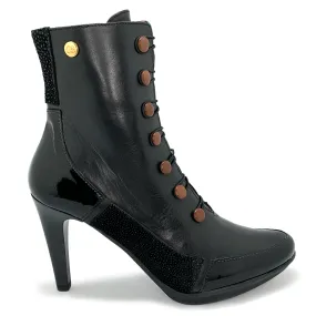 St Lucia - Black with Brown buttons boot