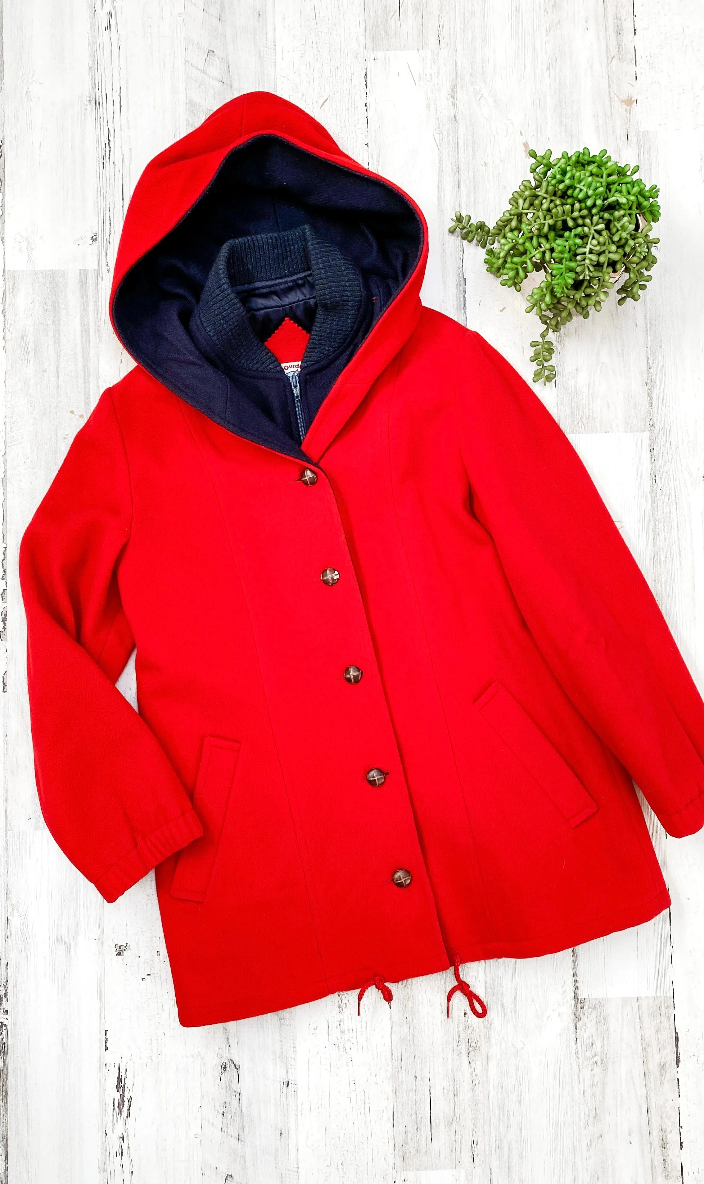 Vintage 80’s All Outdoors Mackintosh Red & Navy Double Lined Coat (M)