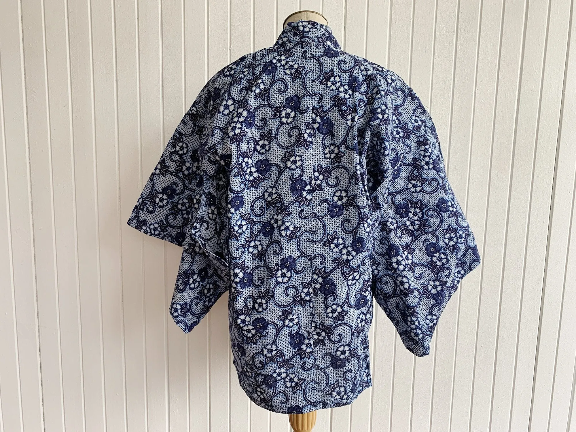 Vintage Haori/Kimono Blue Floral 1970s